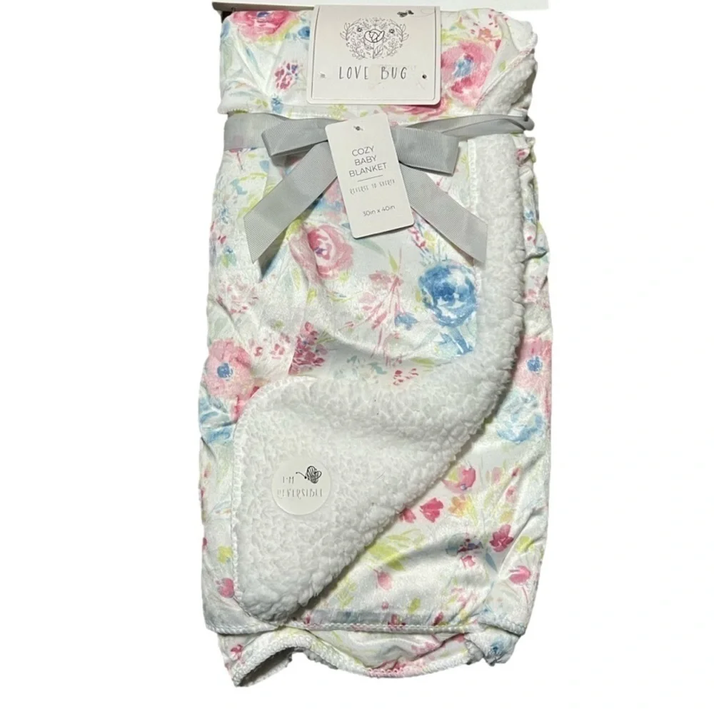 Love Bug Cozy Baby Floral Blanket Reverse to Sherpa 30 in x 40 in